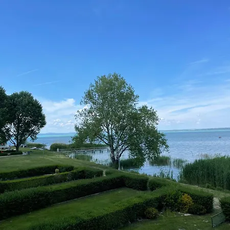 Amp - Apartment Siofok