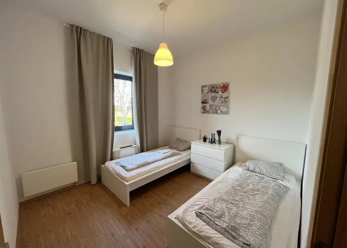 Amp - アパート シオーフォク