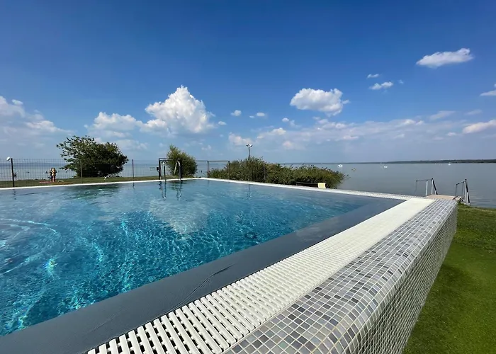 Amp - Lägenhet Siófok